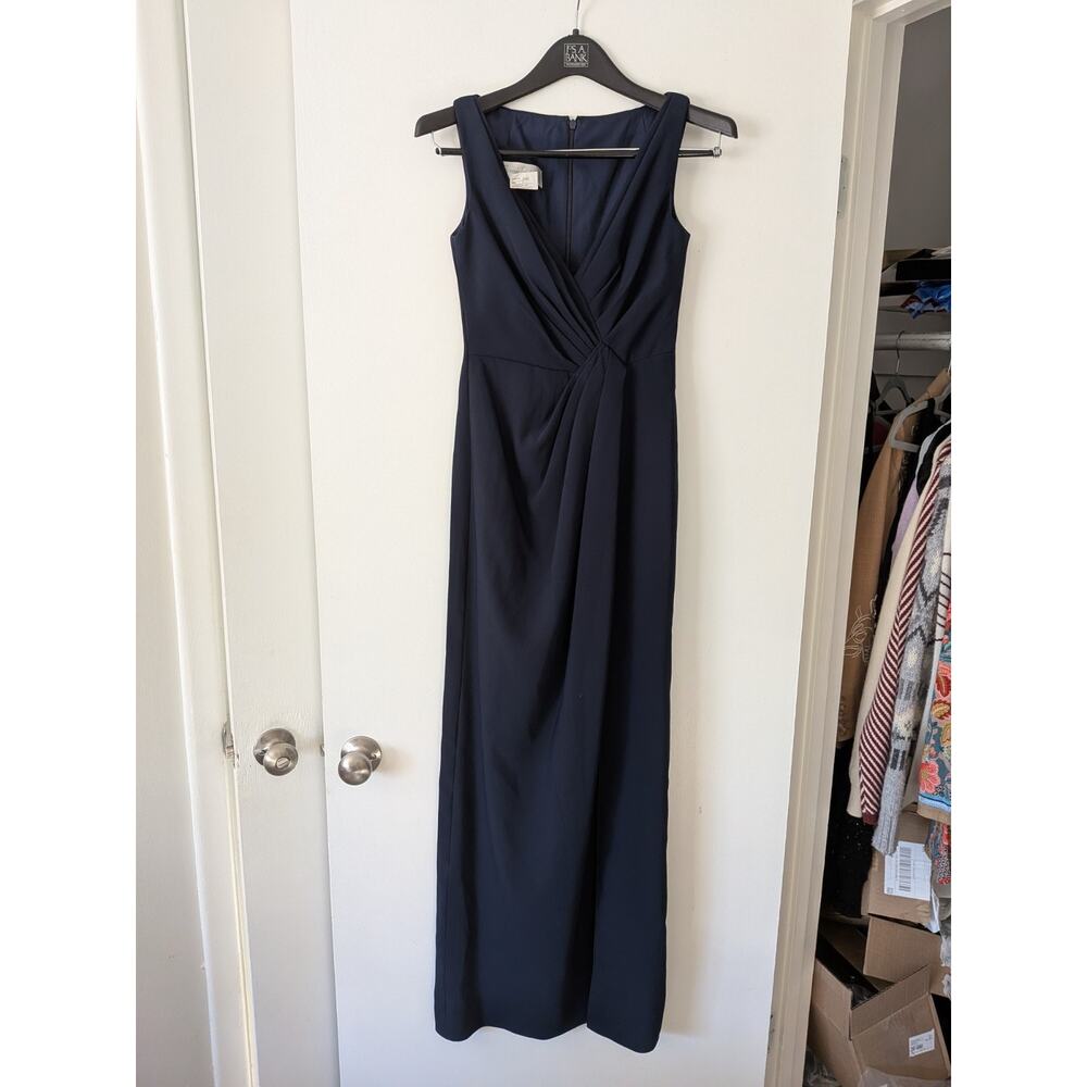 Jenny Packham Bridesmaids Gown Midnight Navy Blue V-Neck Maxi Dress Size 0 JP101